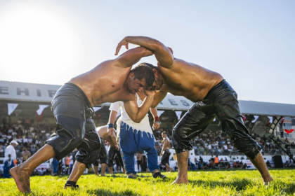 kurtdereli nerede, başpehlivanlar kurtdereli güreşleri canlı yayın, ali gürbüz, kurtdereli mehmet yağlı güreşleri, yusuf can zeybek