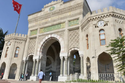 Türkiye'de en iyi üniversiteler Türkiye'deki en iyi bölümler En iyi üniversiteler Üniversite tercihleri Başarılı üniversiteler