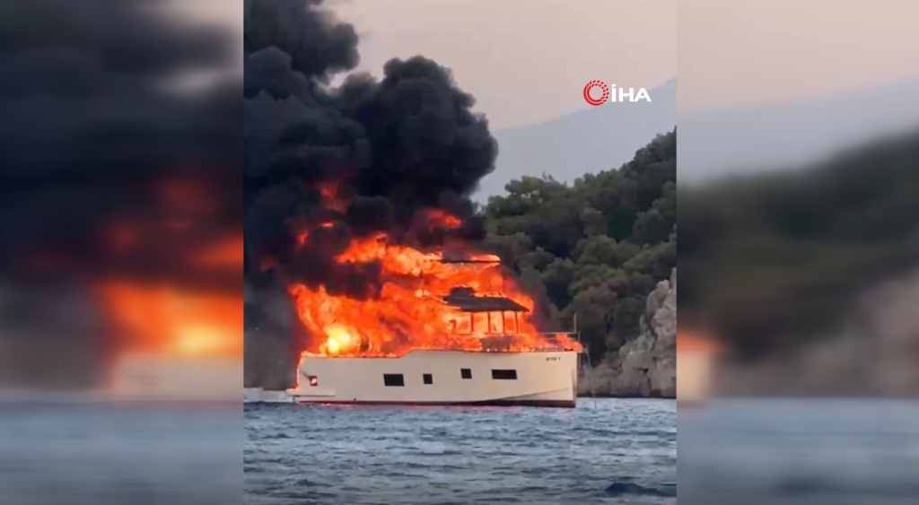fethiye tekne yangını fethiye yangın fethiye akvaryum koyu yangın fethiyede tekne yangını fethiyede tekne yandı