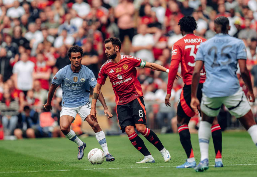 Manchester City - Manchester United, Manchester City, Manchester City - Manchester United hangi kanalda, City United hangi kanalda, Manchester City Manchester United maçı hangi kanalda.