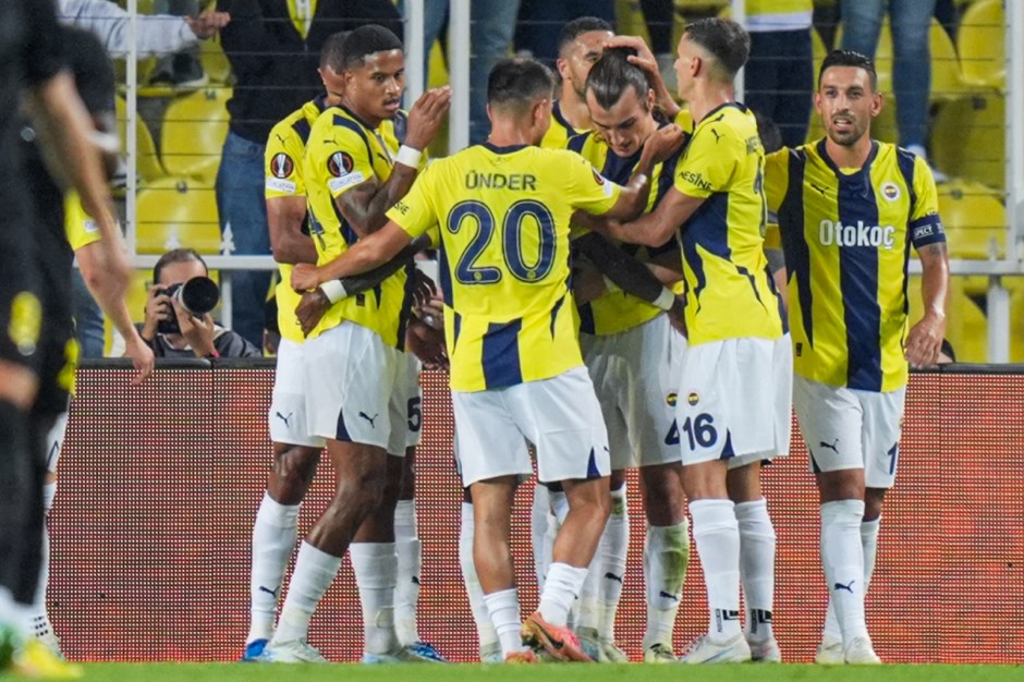 Antalyaspor Fenerbahçe muhtemel 11Fenerbahçe maç kadrosuAntalyaspor Fenerbahçe maç kadrosuAntalyaspor Fenerbahçe maçıAntalyaspor Fenerbahçe 11ler