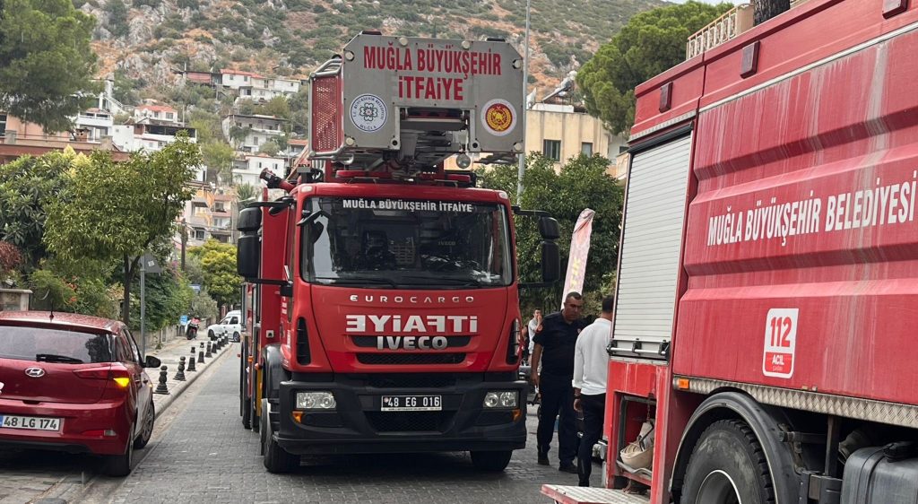 Milas ev yangını muğla ev yangını yangın