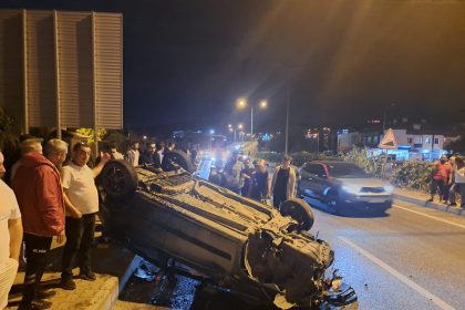 Menteşe Menteşe trafik kazası muğla trafik kazası menteşe takla atan araba