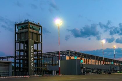 Muğla havalimanı Dalaman Havalimanı Milas-Bodrum Havalimanı toplam uçuş sayısı Muğla yolcu sayısı