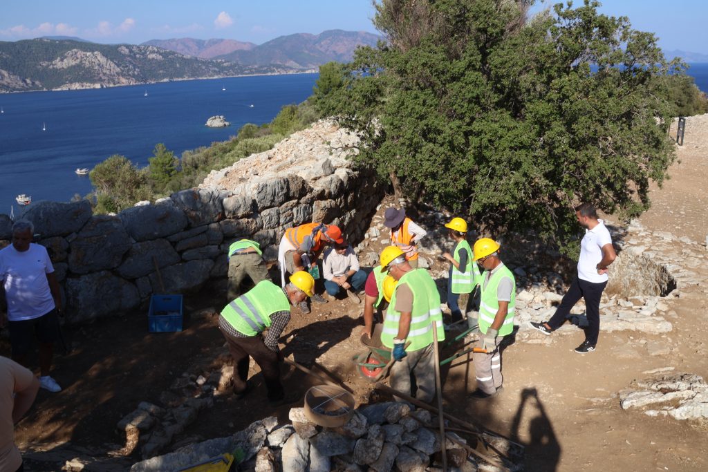 Amos Antik Kenti marmaris restorasyon marmaris antik tiyatro antik kent