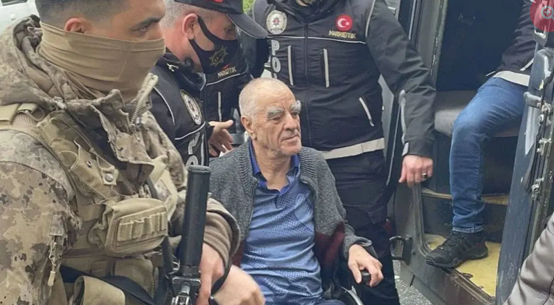 urfi çetinkaya urfi çetinkaya kimdir urfi Çetinkaya öldü urfi Çetinkaya öldü mü türk escobarı