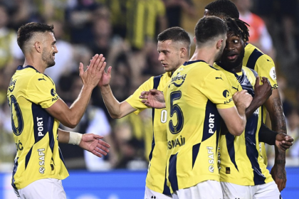 Fenerbahçe Union Saint-Gilloise muhtemel 11 Fenerbahçe maç kadrosu Fenerbahçe Union Saint-Gilloise maç kadrosu Fenerbahçe Union Saint-Gilloise maçı Fenerbahçe Union Saint-Gilloise 11ler