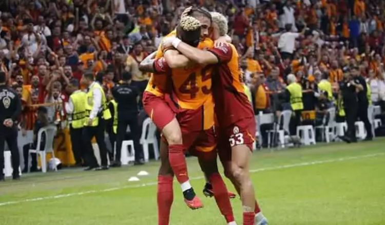 Galatasaray Kasımpaşa muhtemel 11 Galatasaray maç kadrosu Galatasaray Kasımpaşa maç kadrosu Galatasaray Kasımpaşa maçı Galatasaray Kasımpaşa 11ler