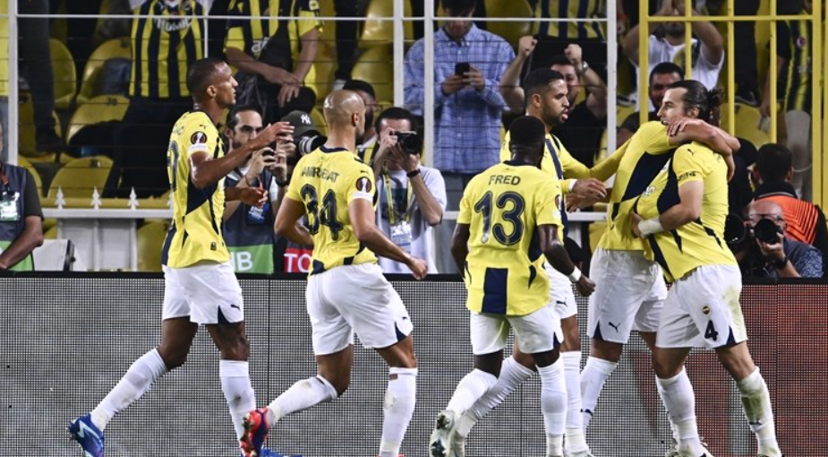 Antalyaspor Fenerbahçe maçı

Antalyaspor Fenerbahçe

Antalyaspor Fenerbahçe hangi kanalda

Antalyaspor Fenerbahçe ne zaman

Antalyaspor Fenerbahçe maçı saat kaçta
Corendon Airlines Park'ta 