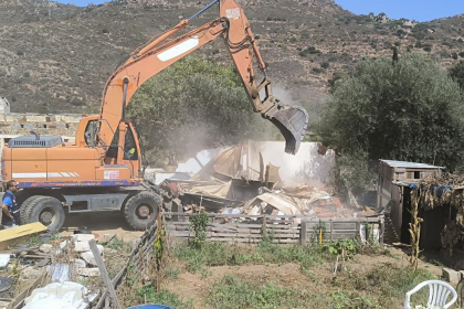 Bodrum kaçak yapı bodrum kaçak bodrum hazine arazisi Turgutreis kaçak yapı