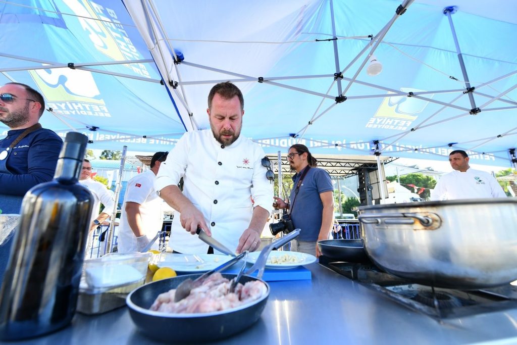 Gastronomi Kültür ve Dostluk Festivali fethiye başladı fethiye gastronomi festivali fethiye