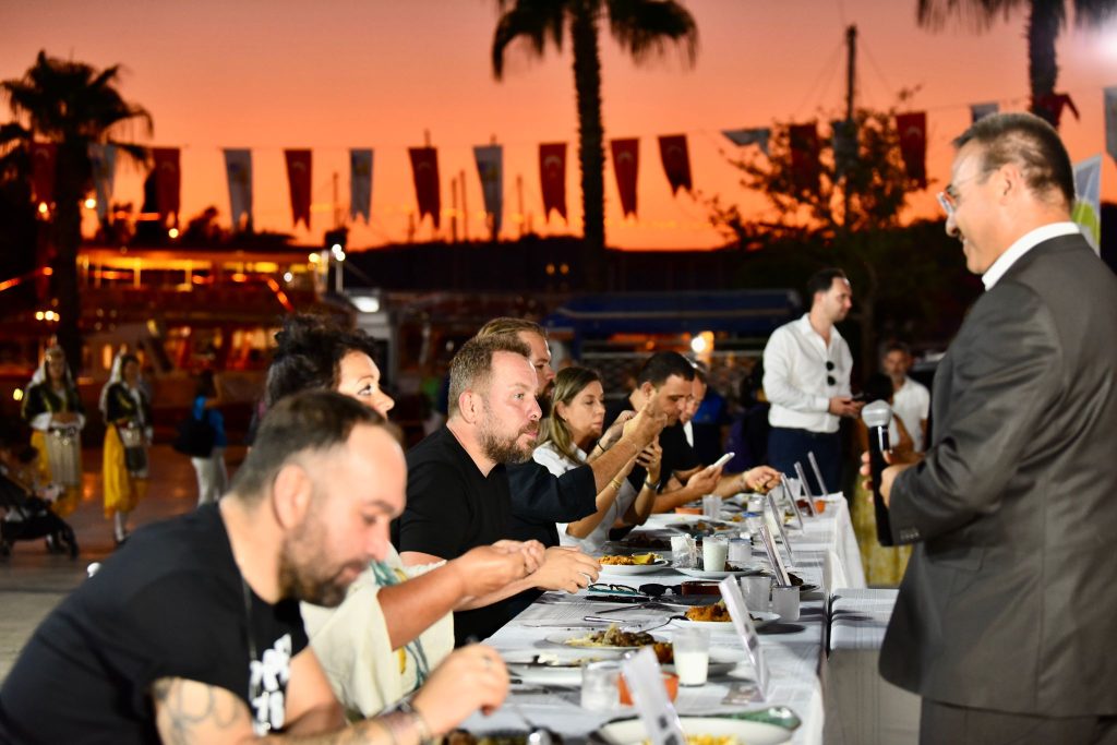 çamköy mahallesi Fethiye Gastronomi Kültür ve Dostluk Festivali çamköy fethiye yemek yarışı Fethiye Gastronomi Kültür ve Dostluk Festivali yemek yarışması