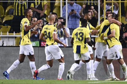 Twente Fenerbahçe muhtemel 11 Fenerbahçe maç kadrosu Twente Fenerbahçe maç kadrosu Twente Fenerbahçe maçı Twente Fenerbahçe 11ler