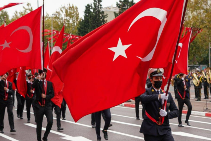 28 ekim resmi tatil mi, pazartesi tatil mi, 28 ekim tatil mi resmi gazete, resmi gazete, 28 ekim resmi tatil mi iş kanunu