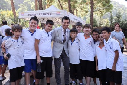 4 Ekim Hayvanları Koruma Günü Marmaris Belediyesi Hayvan Bakımevi Marmaris Belediye Başkanı Acar Ünlü Marmaris sokak hayvanları