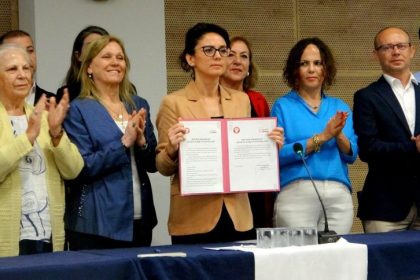 gonca köksal açıklama kadın cinayetlerine karşı açıklama Menteşe Belediye Başkanı Gonca Köksal kadın cinayetleri