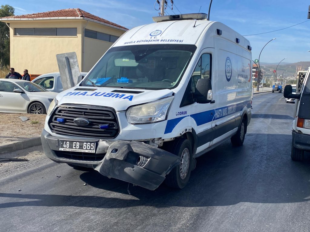 yatağan kaza yatağan trafik kazası yatağan ambulans kazası yatağan ambulans kaza
