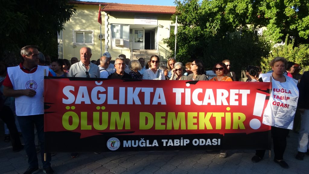 Fethiye eylem Fethiye yenidoğan çetesi protestosu Fethiye protesto Muğla Tabip Odası açıklama Muğla Tabip Odası yenidoğan açıklaması