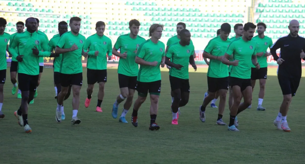 Şanlıurfaspor Yeni Malatyaspor maçı
Şanlıurfaspor Yeni Malatyaspor
Şanlıurfaspor Yeni Malatyaspor hangi kanalda
Şanlıurfaspor Yeni Malatyaspor ne zaman
Şanlıurfaspor Yeni Malatyaspor maçı saat kaçta