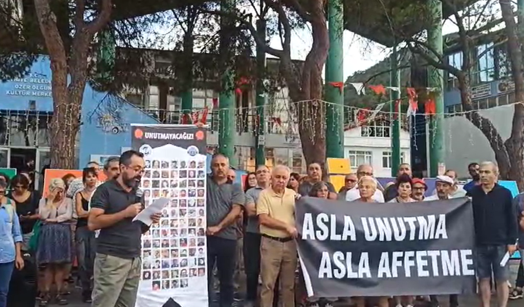 Ankara Gar Katliamı Fethiye basın açıklaması Ankara Gar Katliamı basın açıklaması Fethiye 10 ekim basın açıklaması Fethiye KESK