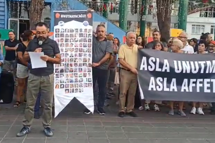 Fethiye 10 ekim basın açıklaması Ankara Gar Katliamı basın açıklaması Fethiye basın açıklaması