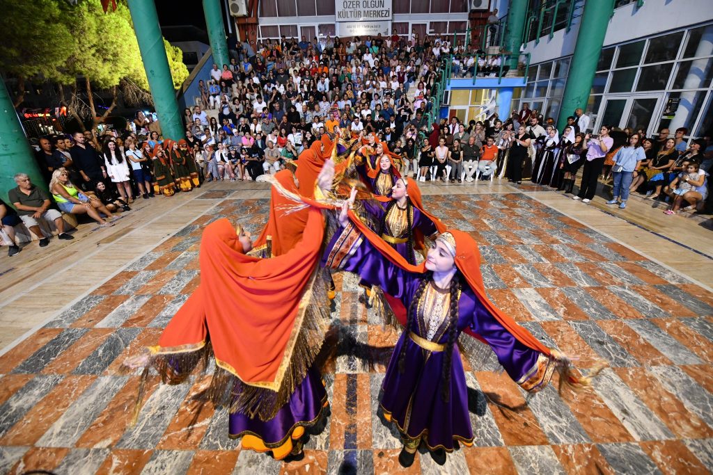 Fethiye Halk Oyunları Festivali