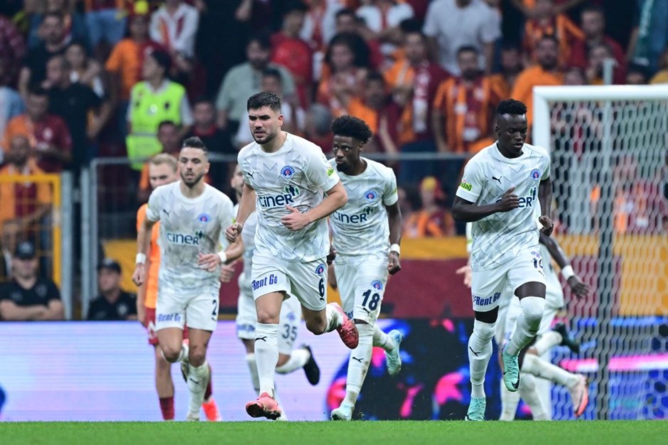 Kasımpaşa Bodrum FK maçı

Kasımpaşa Bodrum FK

Kasımpaşa Bodrum FK hangi kanalda

Kasımpaşa Bodrum FK ne zaman

Kasımpaşa Bodrum FK maçı saat kaçta