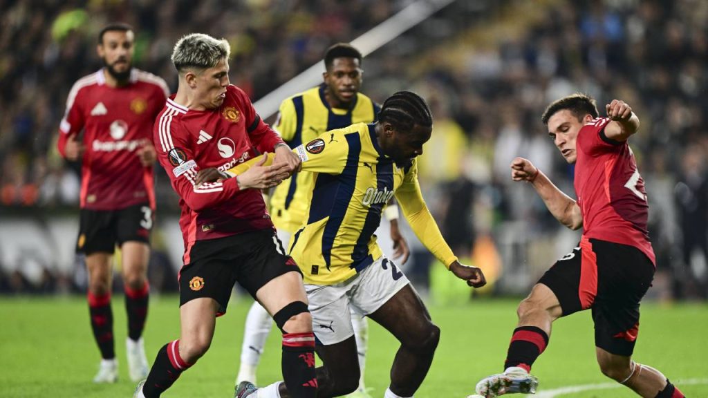 fulham manchester united maçı hangi kanalda, fulham manchester united maçı ne zaman, fulham manchester united maçı saat kaçta, fulham manchester united maçı muhtemel 11, fulham manchester united