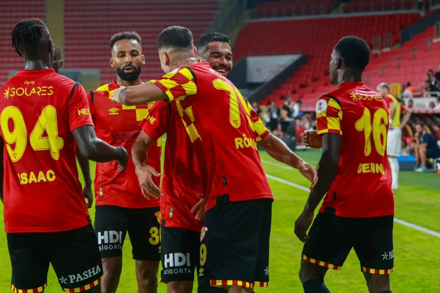 trabzonspor göztepe maçı ne zaman, trabzonspor göztepe maçı saat kaçta, trabzonspor göztepe maçı hangi kanalda, trabzonspor göztepe, ts göztepe türkiye kupası