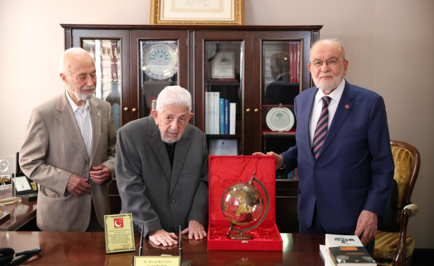 recai kutan, recai kutan kimdir, recai kutan öldümü, saadet partisi, recai kutan cenazesi
