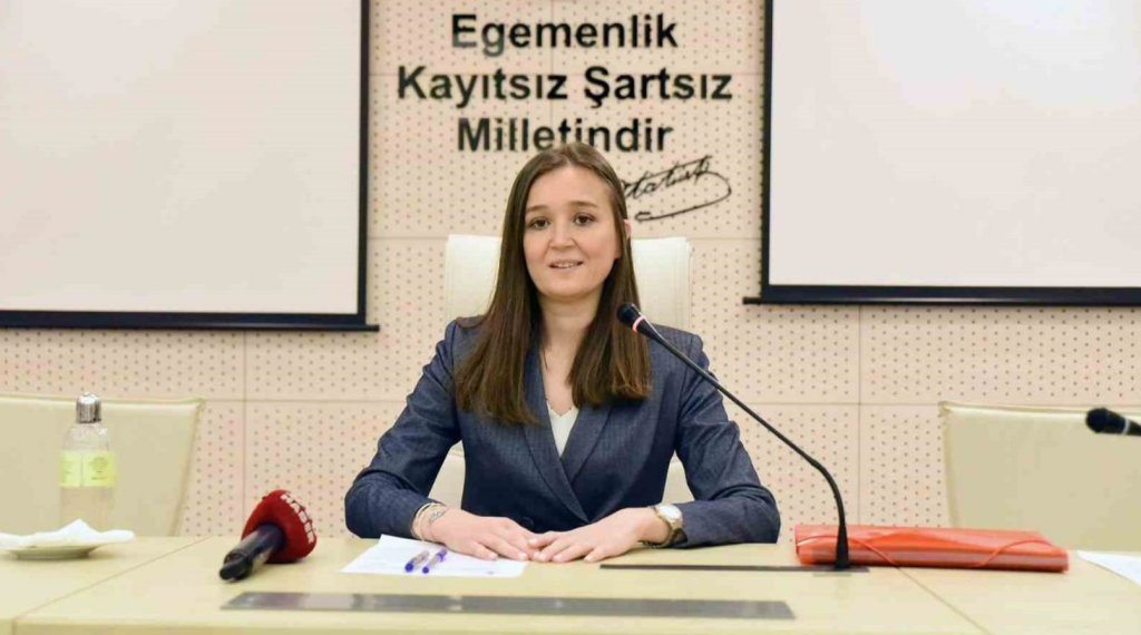 şehzadeler belediye başkanı, gülşah durbay özgür özel ilişkisi, gülşah durbay kimdir, manisa şehzadeler belediyesi, gülşah durbay