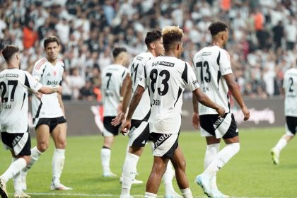 Beşiktaş Göztepe muhtemel 11 Beşiktaş maç kadrosu Beşiktaş Göztepe maç kadrosu Beşiktaş Göztepe maçı Beşiktaş Göztepe 11ler