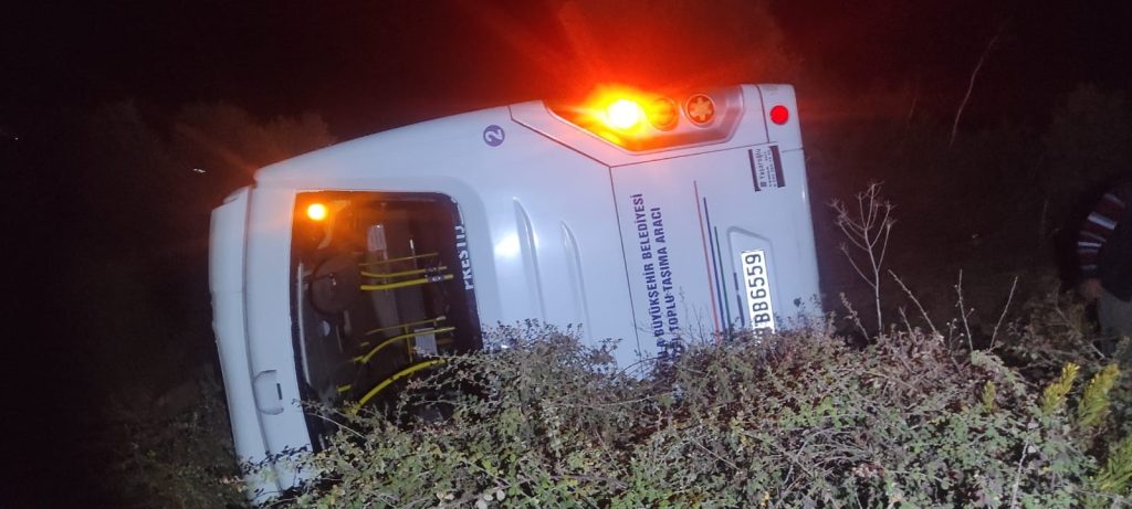 bodrum trafik kazası  bodrum kaza bodrum yolcu minibüsü