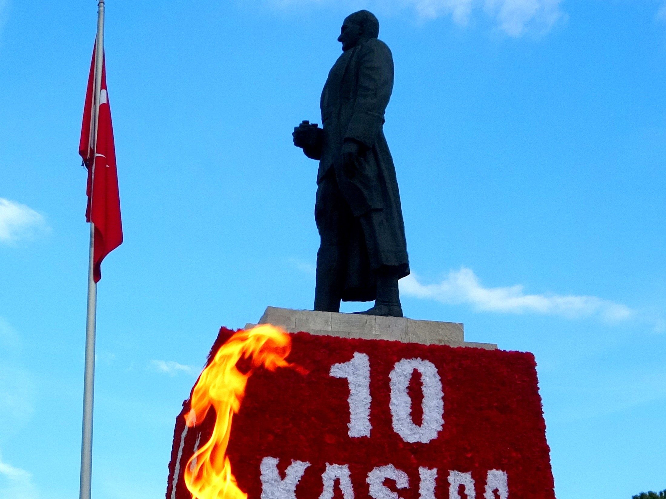 atatürk muğla 10 kasım muğla muğla atatürkü anma töreni menteşe 10 kasım muğla 10 kasım töreni