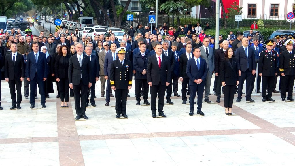 atatürk muğla 10 kasım muğla muğla atatürkü anma töreni menteşe 10 kasım muğla 10 kasım töreni