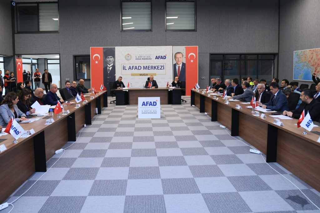 zorunlu kış lastiği muğla zorunlu kış lastiği muğla kış lastiği muğla valiliği  kış lastiği zorunluluğu