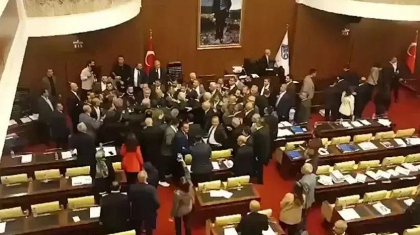 abb meclisi kavga, abb meclisinde kavga, ankara meclis kavga, abb meclisi, abb kavga