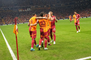 galatasaray az alkmaar ilk 11, galatasaray az alkmaar ilk 11ler, galatasaray ilk 11, galatasaray kadrosu, az alkmaar galatasaray ilk 11