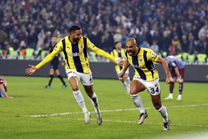 AZ Alkmaar Fenerbahçe muhtemel 11 Fenerbahçe maç kadrosu AZ Alkmaar Fenerbahçe maç kadrosu AZ Alkmaar Fenerbahçe maçı AZ Alkmaar Fenerbahçe 11ler