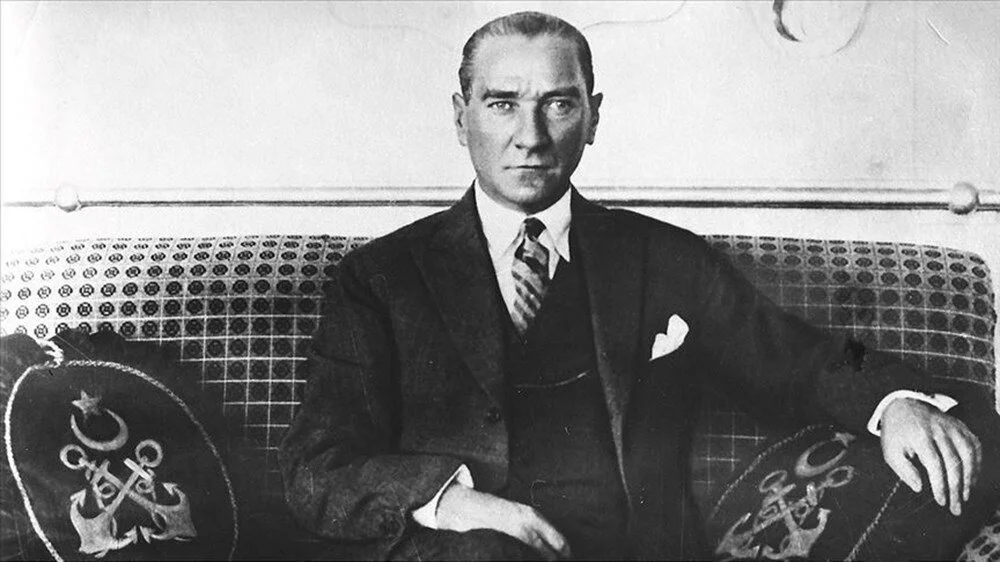 10 kasım resmi tatil mi
10 kasım Atatürk
10 kasım tatil mi
10 kasım'da dershaneler açık mı
10 kasım'da hastaneler açık mı