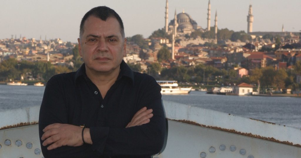 Arhan Kayar kimdir
Arhan Kayar öldümü
Arhan Kayar
Arhan Kayar kaç yaşında
Arhan Kayar öldü