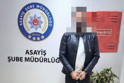 Fethiye aranan suçlu Fethiye'de üç kişi yakalandı fethiye üç aranan suçlular