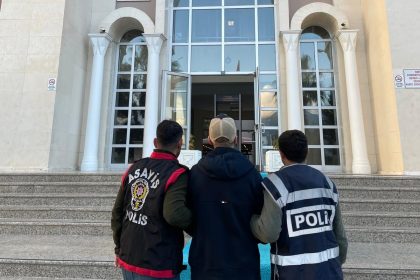 Fethiye’de büfe sahibine bıçaklı saldırı Karagözler Mahallesi Fethiye bıçaklı saldırı