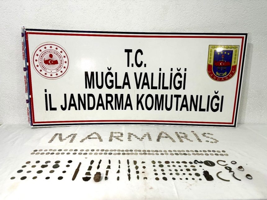marmaris jandarma operasyonu marmaris dört kişi gözaltında Marmaris tarihi eser kaçakçılığı