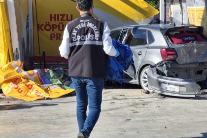 Bodrum trafik kazası bodrum kaza Alper Çalık Alper Çalık kaza otomobil yayaya çarptı