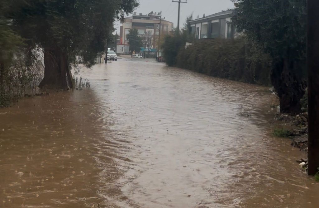 Milas sağanak yağış milas yağış Milas hava durumu Milas su baskını