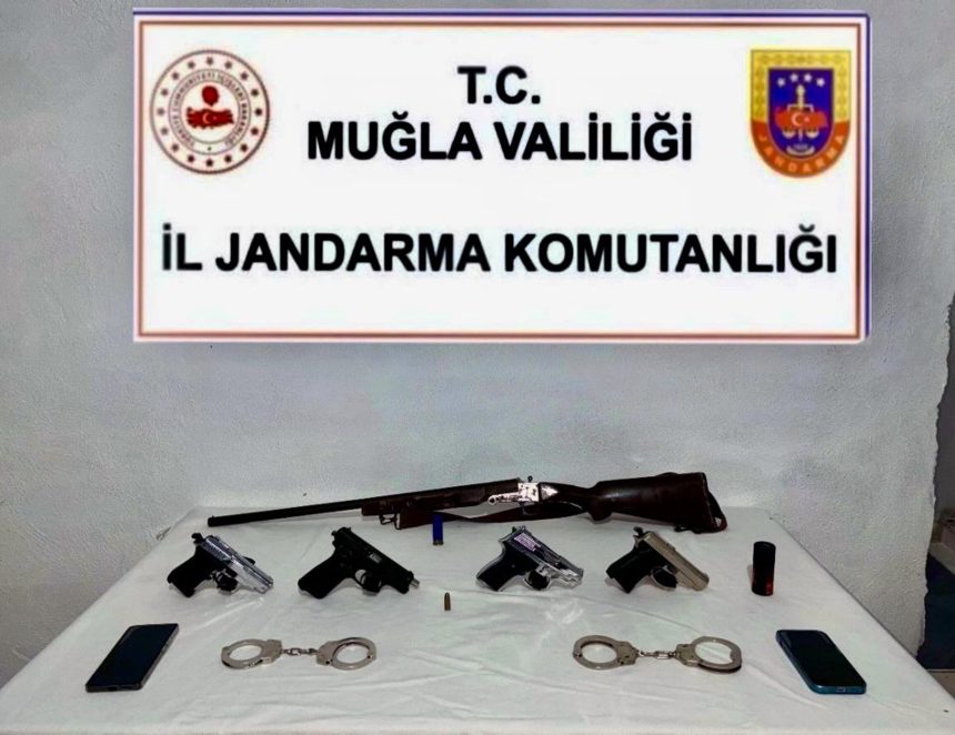 Jandarma Menteşe Menteşe ruhsatsız tabanca operasyonu Jandarma menteşe operasyonu Menteşe ruhsatsız silah