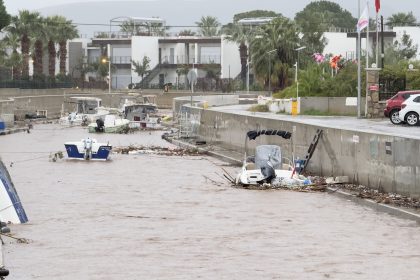 Bodrum sağanak yağış bodrum sağanak yağış etkisi bodrum dere taşkını bodrum su taşkınları
