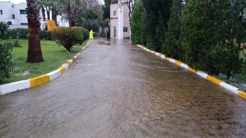 Bodrum sağanak yağış bodrum sağanak yağış etkisi bodrum dere taşkını bodrum su taşkınları