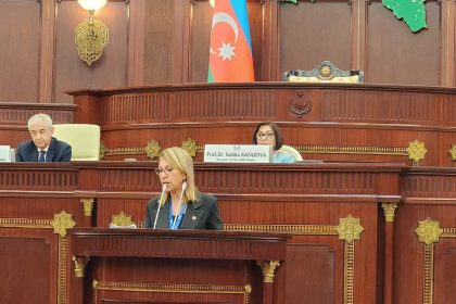 Süreyya Öneş Derici azerbaycan Azerbaycan Parlamentosu CHP Muğla Milletvekili Süreyya Öneş Derici